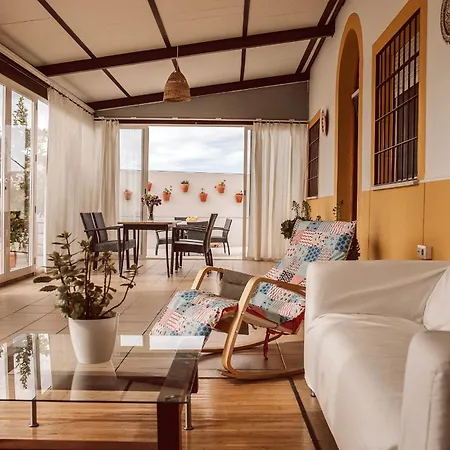 Holiday home Entreolivos